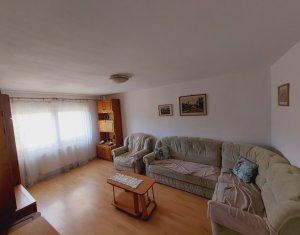 Appartement 4 chambres à vendre dans Cluj-napoca, zone Zorilor