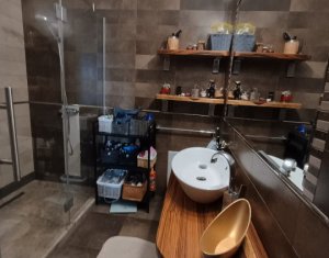 Appartement 3 chambres à vendre dans Cluj-napoca, zone Centru