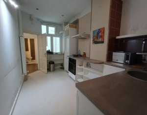 Appartement 3 chambres à vendre dans Cluj-napoca, zone Centru