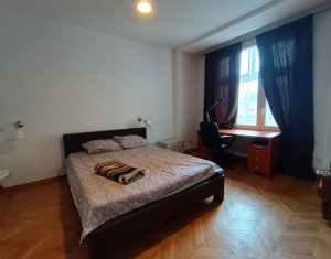 Appartement 3 chambres à vendre dans Cluj-napoca, zone Centru