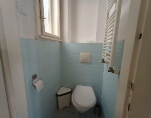 Appartement 3 chambres à vendre dans Cluj-napoca, zone Centru