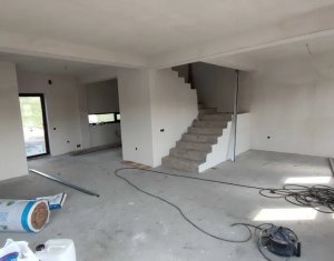 Maison 4 chambres à vendre dans Cluj-napoca, zone Iris