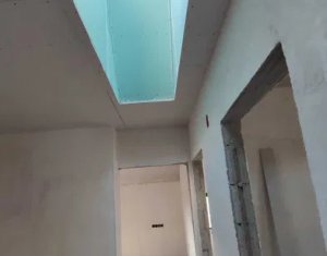 Maison 4 chambres à vendre dans Cluj-napoca, zone Iris