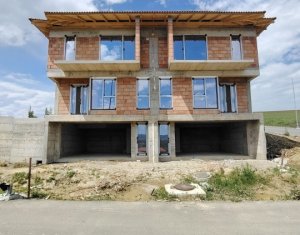 Maison 4 chambres à vendre dans Cluj-napoca, zone Dambul Rotund