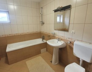 Apartment 2 rooms for sale in Floresti