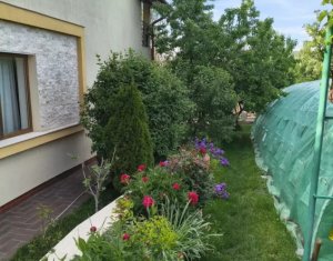 Maison 4 chambres à vendre dans Chinteni