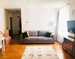 Appartement 3 chambres à vendre dans Floresti
