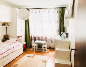 Appartement 3 chambres à vendre dans Floresti