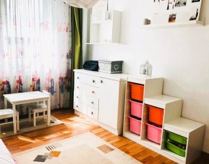 Appartement 3 chambres à vendre dans Floresti