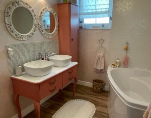 Maison 6 chambres à vendre dans Cluj-napoca, zone Iris