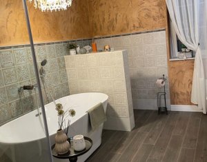 Maison 6 chambres à vendre dans Cluj-napoca, zone Iris
