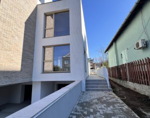 , 192m2 dans Cluj-napoca, zone Andrei Muresanu