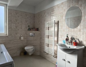 Maison 5 chambres à vendre dans Cluj-napoca, zone Iris