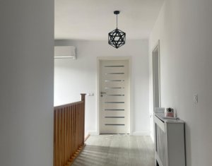 Maison 4 chambres à vendre dans Popesti