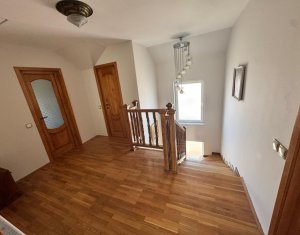 Maison 4 chambres à louer dans Cluj-napoca, zone Manastur