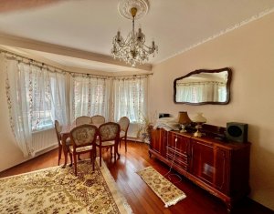 Maison 4 chambres à louer dans Cluj-napoca, zone Manastur