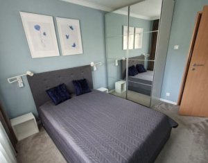 Inchiriere apartament 3 camere etaj 3/4 in Zorilor