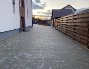 Lakás 3 szobák eladó on Apahida