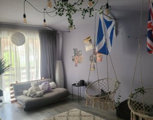Maison 4 chambres à vendre dans Floresti