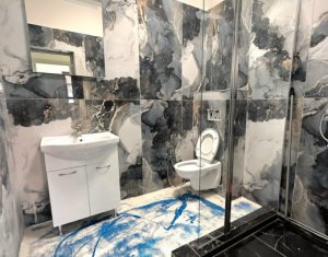 Maison 4 chambres à vendre dans Jucu De Mijloc