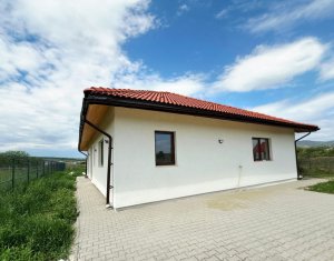 Maison 4 chambres à vendre dans Jucu De Mijloc