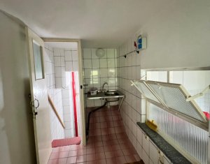 Spatiu comercial 160mp, 2 intrari, H=4m, trifazic, pod Calvaria Manastur 