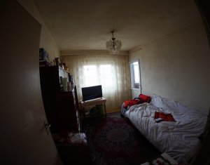 Appartement 3 chambres à vendre dans Cluj-napoca, zone Marasti