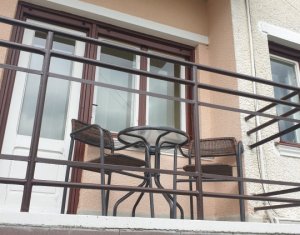 Appartement 4 chambres à louer dans Cluj-napoca, zone Zorilor