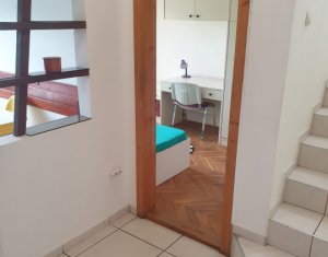Appartement 4 chambres à louer dans Cluj-napoca, zone Zorilor