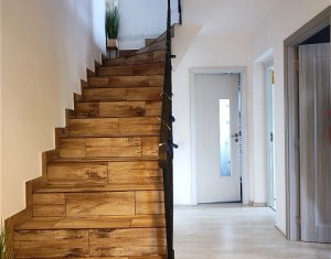 Maison 4 chambres à vendre dans Gilau