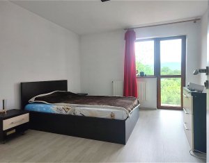 Maison 4 chambres à vendre dans Gilau