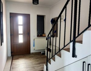 Maison 4 chambres à vendre dans Gilau