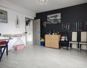 Maison 4 chambres à vendre dans Gilau