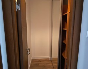 Appartement 5 chambres à louer dans Cluj-napoca, zone Buna Ziua