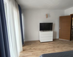 Appartement 5 chambres à louer dans Cluj-napoca, zone Buna Ziua