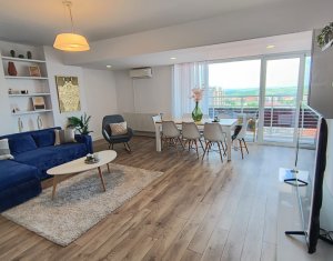 Appartement 5 chambres à louer dans Cluj-napoca, zone Buna Ziua