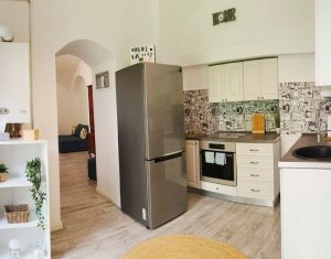Inchiriere Apartament 2 camere ultracentral, Piața muzeului