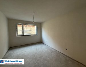 Maison 4 chambres à vendre dans Cluj-napoca, zone Manastur