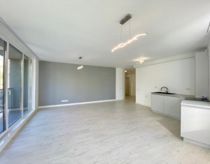 Birouri 64mp, parcare, zona piata Hermes Gheorgheni in imobil nou