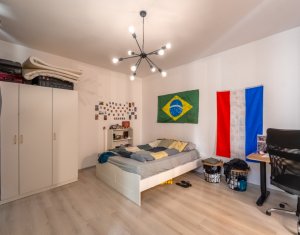 Appartement 3 chambres à vendre dans Cluj-napoca, zone Centru