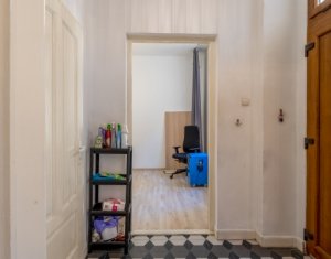 Appartement 3 chambres à vendre dans Cluj-napoca, zone Centru
