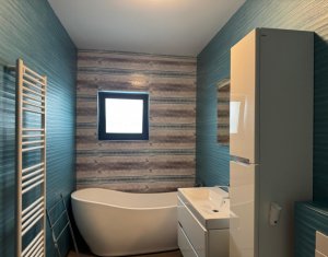 Appartement 3 chambres à vendre dans Cluj-napoca, zone Borhanci