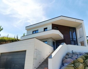 , 245m2 in Feleacu, zone Centru