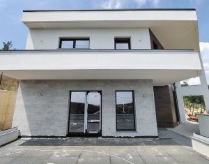 House 5 rooms for sale in Feleacu, zone Centru