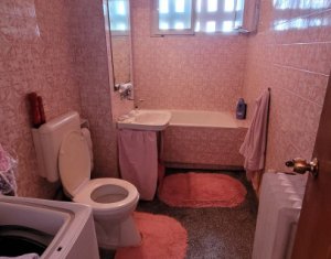 Appartement 4 chambres à vendre dans Cluj-napoca, zone Manastur