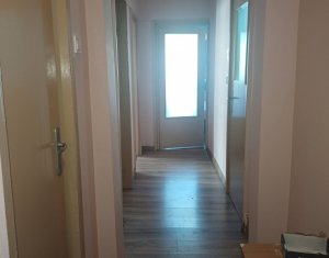Apartment 4 rooms for sale in Cluj-napoca, zone Manastur