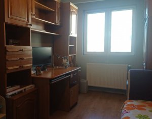 Apartment 4 rooms for sale in Cluj-napoca, zone Manastur