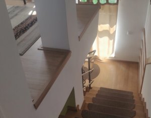 Maison 4 chambres à vendre dans Cluj-napoca, zone Gheorgheni