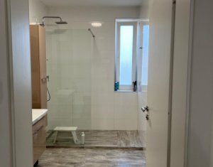 Appartement 3 chambres à vendre dans Cluj-napoca, zone Zorilor