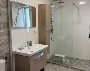 Appartement 3 chambres à vendre dans Cluj-napoca, zone Zorilor